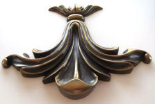 side view of french fleur onlay